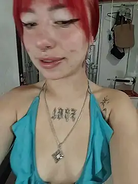 Snapshot of Kitty_Melodi chatting on July 15, 2026, 11:37 am Kitty Melodi online show from July 15, 2026, 11:37 am