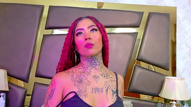 EmilieLake online show from March 27, 2026, 7:46 pm