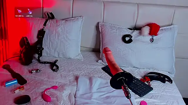 Violet sl4ve online show from October 26, 2025, 5:30 pm