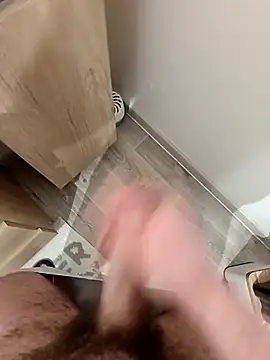 Float4x online show from December 15, 2025, 7:07 pm