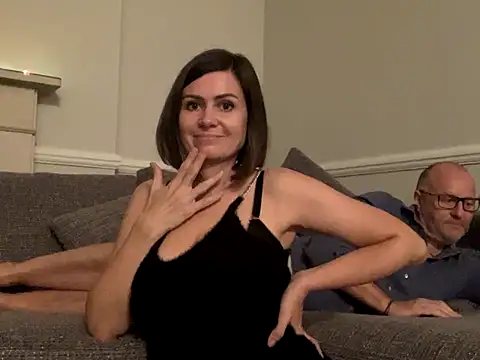 Snapshot of ViksaxBram chatting on September 11, 2025, 6:41 pm ViksaxBram online show from September 11, 2025, 6:41 pm