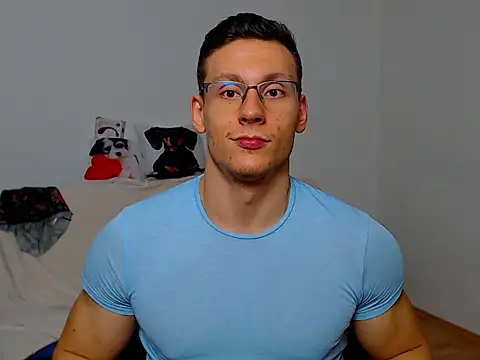 ZeinMiracles online show from September 25, 2025, 8:12 pm