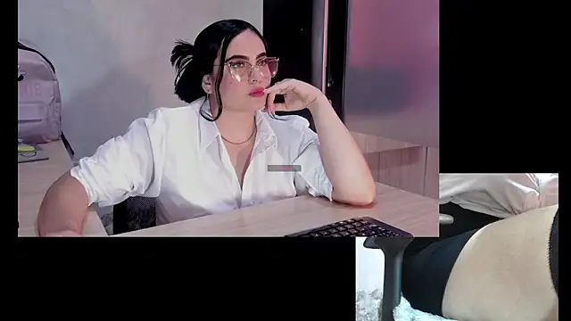 sofiiacarson online show from March 7, 2026, 8:06 pm