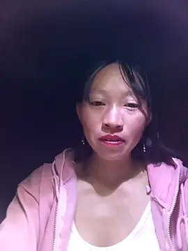 tcm-cute online show from December 15, 2025, 8:35 pm