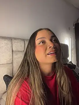 AnnyLopezzz  online show from April 7, 2026, 5:19 am