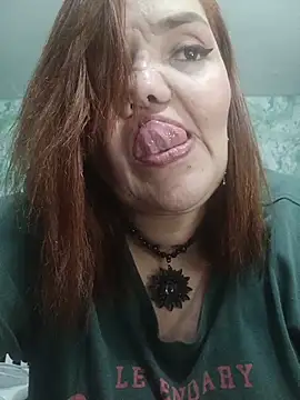 MayaLuna1 online show from December 18, 2025, 3:56 am