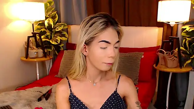 CelestinaMarquez0427 online show from December 3, 2025, 4:20 am