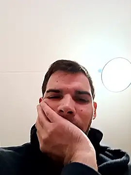 Michael9134 online show from December 3, 2025, 9:18 am