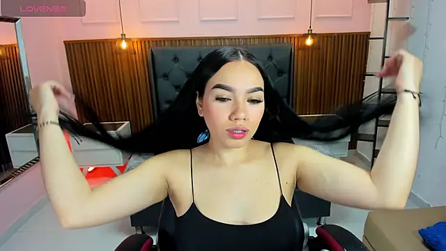 MOLLYSPENCER1 online show from January 9, 2026, 3:48 pm