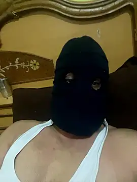 Snapshot of LOVE4GIRL chatting on January 7, 2026, 4:20 pm LOVE4GIRL online show from January 7, 2026, 4:20 pm