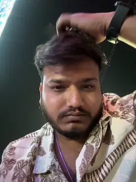 Siddharth25368 online show from February 10, 2026, 1:37 pm