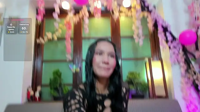 emma ayala online show from February 5, 2026, 7:07 pm