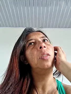 Snapshot of maleja23 chatting on September 10, 2025, 2:39 pm maleja23 online show from September 10, 2025, 2:39 pm