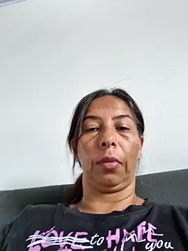 Snapshot of maleja23 chatting on September 15, 2025, 1:55 pm maleja23 online show from September 15, 2025, 1:55 pm