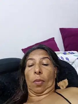 Snapshot of maleja23 chatting on September 30, 2025, 2:22 pm maleja23 online show from September 30, 2025, 2:22 pm