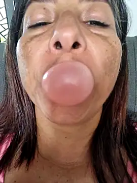 Snapshot of maleja23 chatting on October 1, 2025, 2:34 pm maleja23 online show from October 1, 2025, 2:34 pm