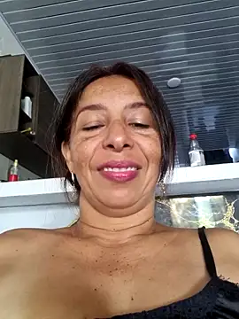 Snapshot of maleja23 chatting on October 23, 2025, 1:54 pm maleja23 online show from October 23, 2025, 1:54 pm