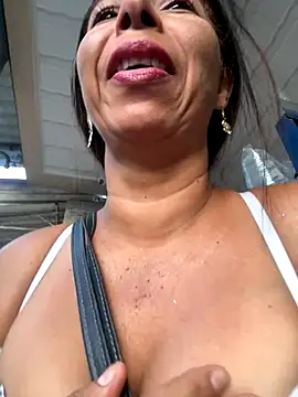 Snapshot of maleja23 chatting on November 1, 2025, 10:34 pm maleja23 online show from November 1, 2025, 10:34 pm