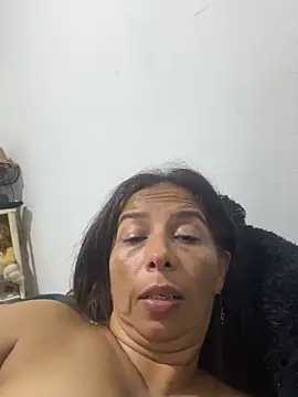 Snapshot of maleja23 chatting on November 10, 2025, 2:32 am maleja23 online show from November 10, 2025, 2:32 am