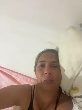 Snapshot of maleja23 chatting on February 1, 2026, 12:20 am maleja23 online show from February 1, 2026, 12:20 am