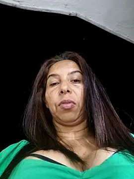 Snapshot of maleja23 chatting on February 25, 2026, 3:05 am maleja23 online show from February 25, 2026, 3:05 am