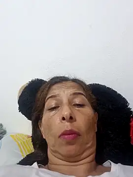 maleja23 online show from April 11, 2026, 12:48 am