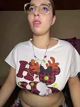 CoraVibes online show from December 14, 2025, 11:48 am