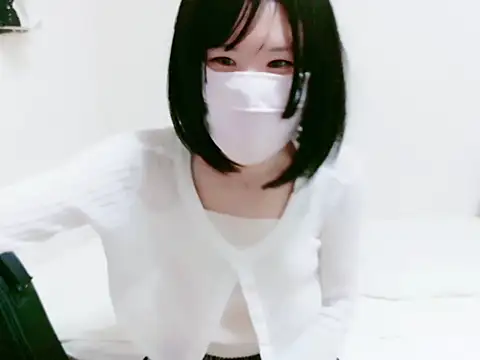 Snapshot of maika_chan chatting on November 6, 2025, 6:36 am maika chan online show from November 6, 2025, 6:36 am