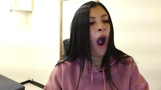 louis k online show from November 8, 2025, 11:21 am