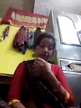 Snapshot of Seema_guptaji chatting on April 14, 2026, 7:53 pm Seema guptaji online show from April 14, 2026, 7:53 pm