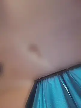 Snapshot of Arce92 chatting on July 4, 2026, 5:52 pm Arce92 online show from July 4, 2026, 5:52 pm