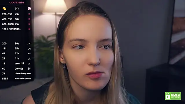 HongTomczak online show from October 11, 2025, 7:29 am