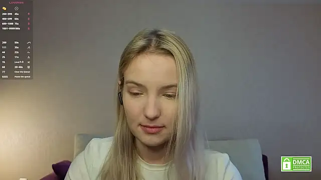 HongTomczak online show from July 16, 2026, 7:36 am