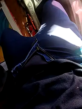 Snapshot of verga_larga66 chatting on November 18, 2025, 2:32 pm verga larga66 online show from November 18, 2025, 2:32 pm