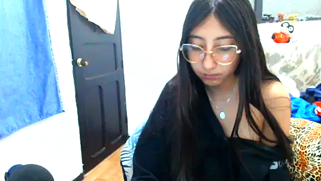 Nanilux online show from October 9, 2025, 7:34 pm