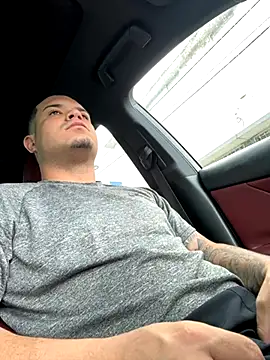 YadielPublic online show from September 8, 2025, 5:23 pm