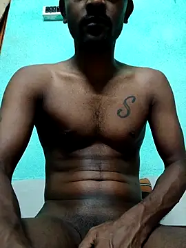 ShinuRoy online show from September 19, 2025, 5:24 pm