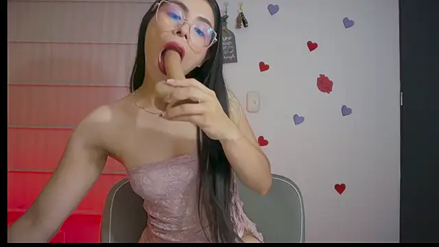 Snapshot of sasha_jonne chatting on April 9, 2026, 11:54 pm sasha jonne online show from April 9, 2026, 11:54 pm