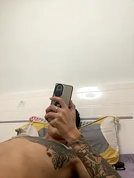 Snapshot of YJBJ258258 chatting on November 9, 2025, 12:58 pm YJBJ258258 online show from November 9, 2025, 12:58 pm