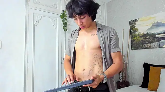 Tyler durten online show from April 5, 2026, 3:47 am