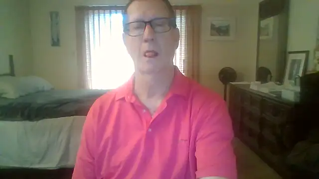 camminmichaellll online show from September 10, 2025, 5:02 pm