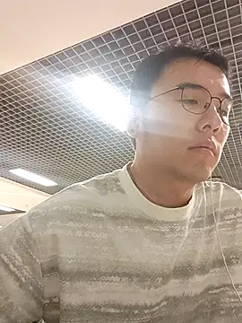 nnnnnan9527 online show from September 28, 2025, 2:06 am