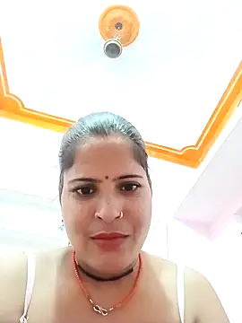 Snapshot of Sexi_savitri chatting on September 18, 2025, 7:21 am Sexi savitri online show from September 18, 2025, 7:21 am