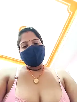 Snapshot of Sexi_savitri chatting on October 7, 2025, 4:09 am Sexi savitri online show from October 7, 2025, 4:09 am