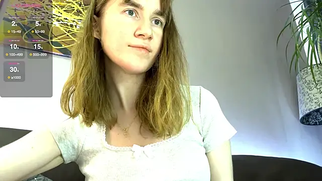 velina   online show from November 4, 2025, 5:23 pm