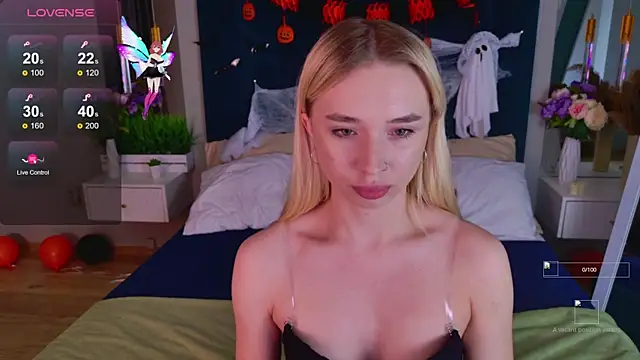 RachelColon online show from November 1, 2025, 3:47 pm