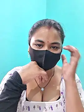 Snapshot of DivyaBhabhi69@xh chatting on June 19, 2026, 8:18 am DivyaBhabhi69xh online show from June 19, 2026, 8:18 am