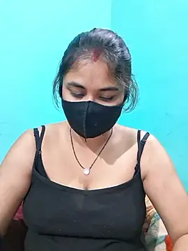 Snapshot of DivyaBhabhi69@xh chatting on June 19, 2026, 8:23 pm DivyaBhabhi69xh online show from June 19, 2026, 8:23 pm