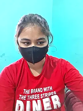 Snapshot of DivyaBhabhi69@xh chatting on July 2, 2026, 5:24 am DivyaBhabhi69xh online show from July 2, 2026, 5:24 am