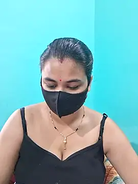 Snapshot of DivyaBhabhi69@xh chatting on July 29, 2026, 5:05 am DivyaBhabhi69xh online show from July 29, 2026, 5:05 am